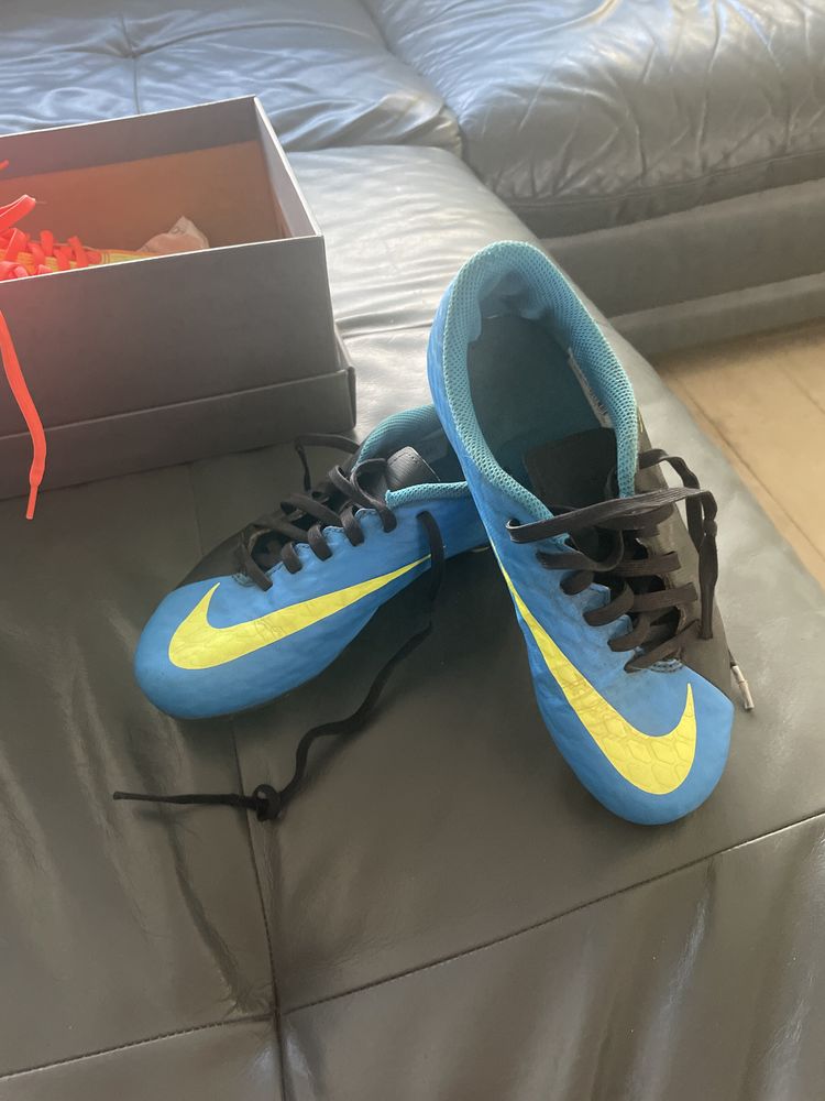 Korki nike rozmiar 34