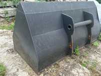 Продам новий ковш до manitou