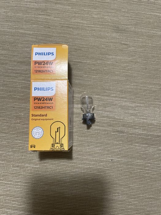 Lâmpada Philips PW24W 12 V, 24 W, WP3.3x14.5/3 (1 Lâmpada) nova