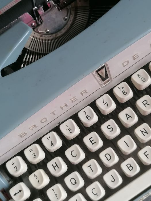 Máquina de escrever antiga