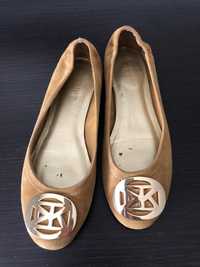 Baleriny Anne Klein 37