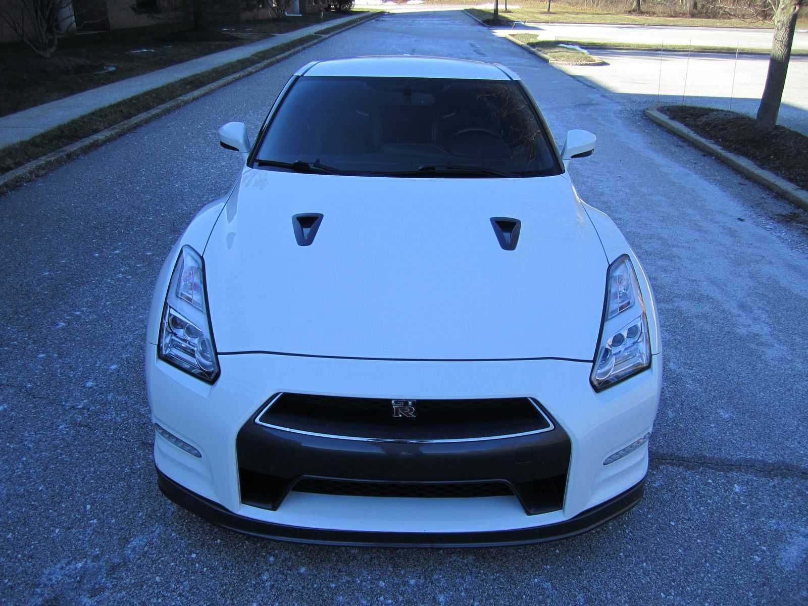 2015 Nissan GT-R Premium