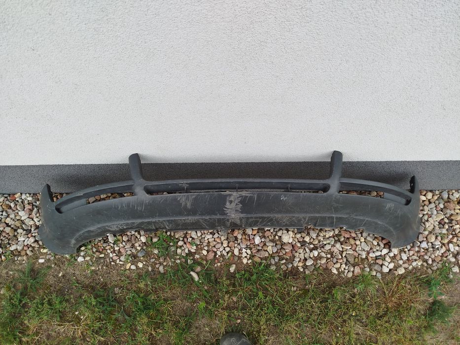 9 Dokładka spoiler spojler zderzaka przedniego A4 B6 Audi hokej