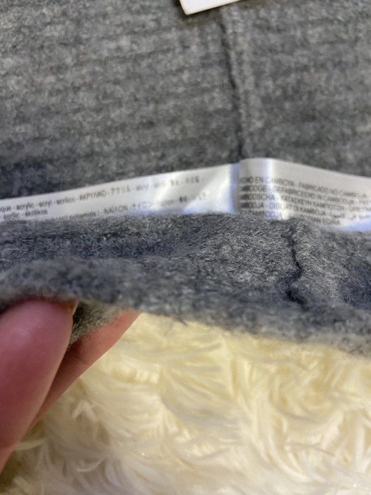 Ціна 350грн. Колір сірий . Бренд Zara