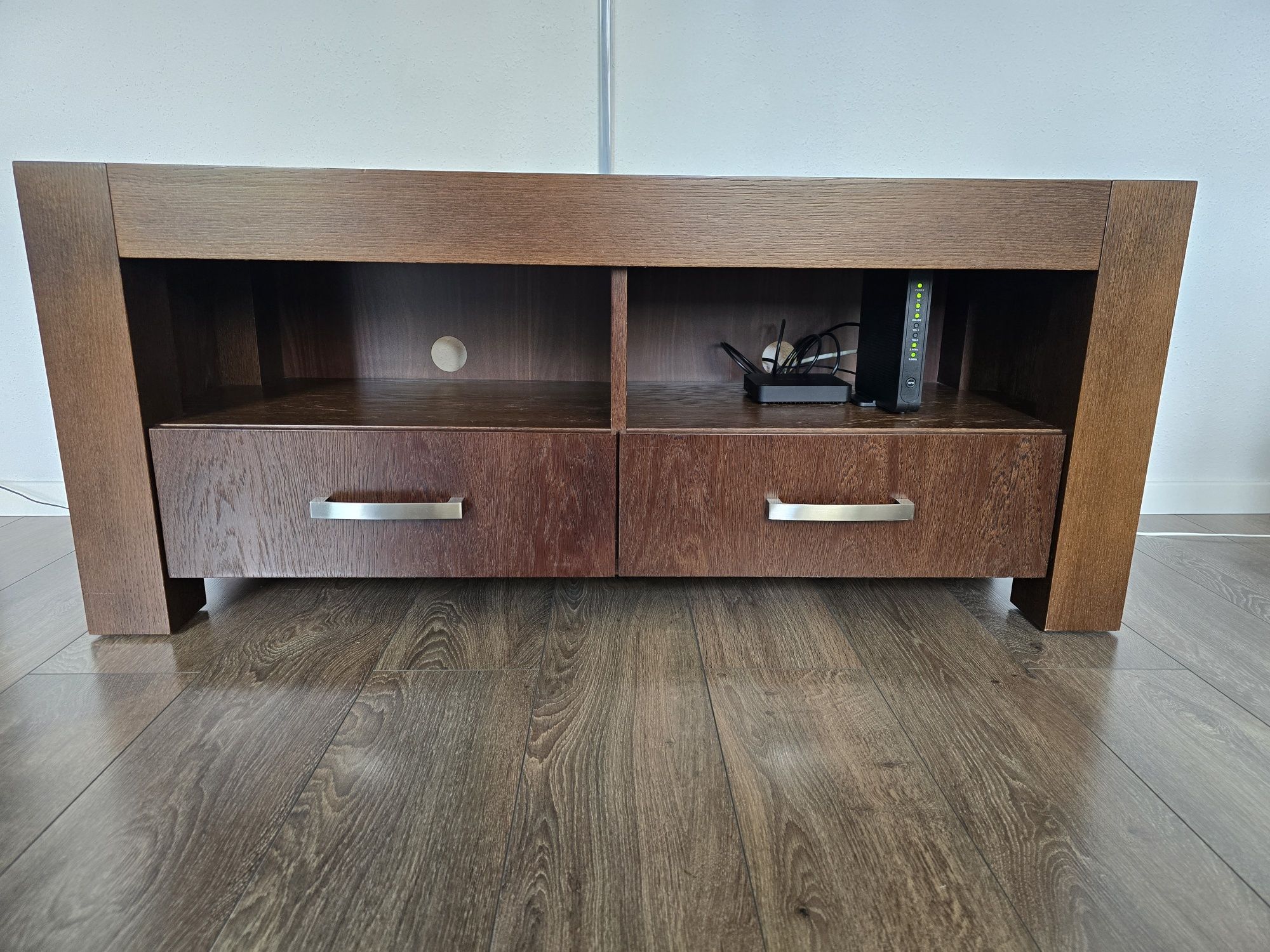Szafka rtv Barcelona 130cm, kolor ala wenge, solidny mebel.