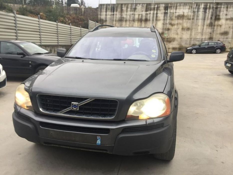 VOLVO XC 90 2.4 D5 E 2006 PARA PEÇAS