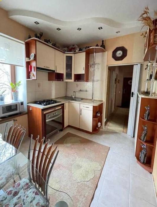 Продам 3-к квартиру с ремонтом, 66 м, на Прохоровской (3-221-613 ЛБ)