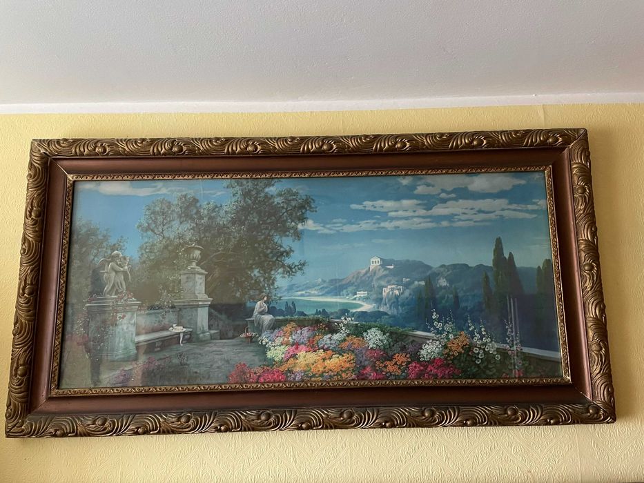 Duży obraz w ozdobnej ramie