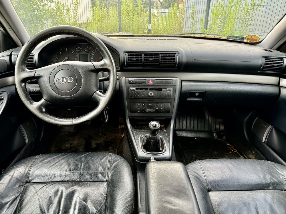 Audi A4 B5 1.9 TDI * Lift * Skóry * Klima * Alufelgi * Hak * Zadbana