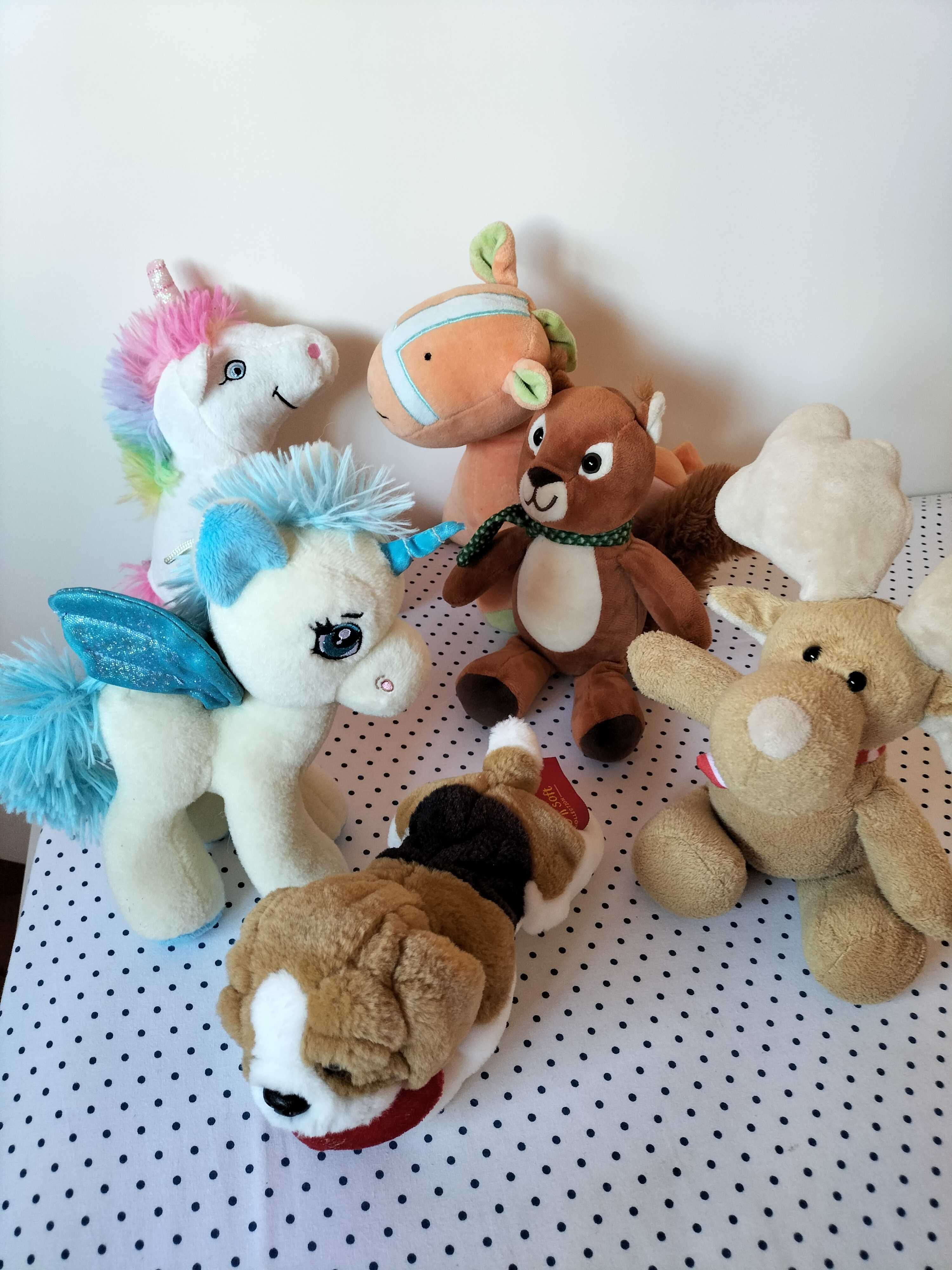 Vários peluches 1€