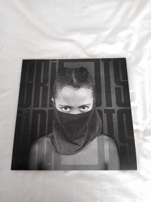 Scúru Fitchádu – “Griots i Riots” LP (Novo)