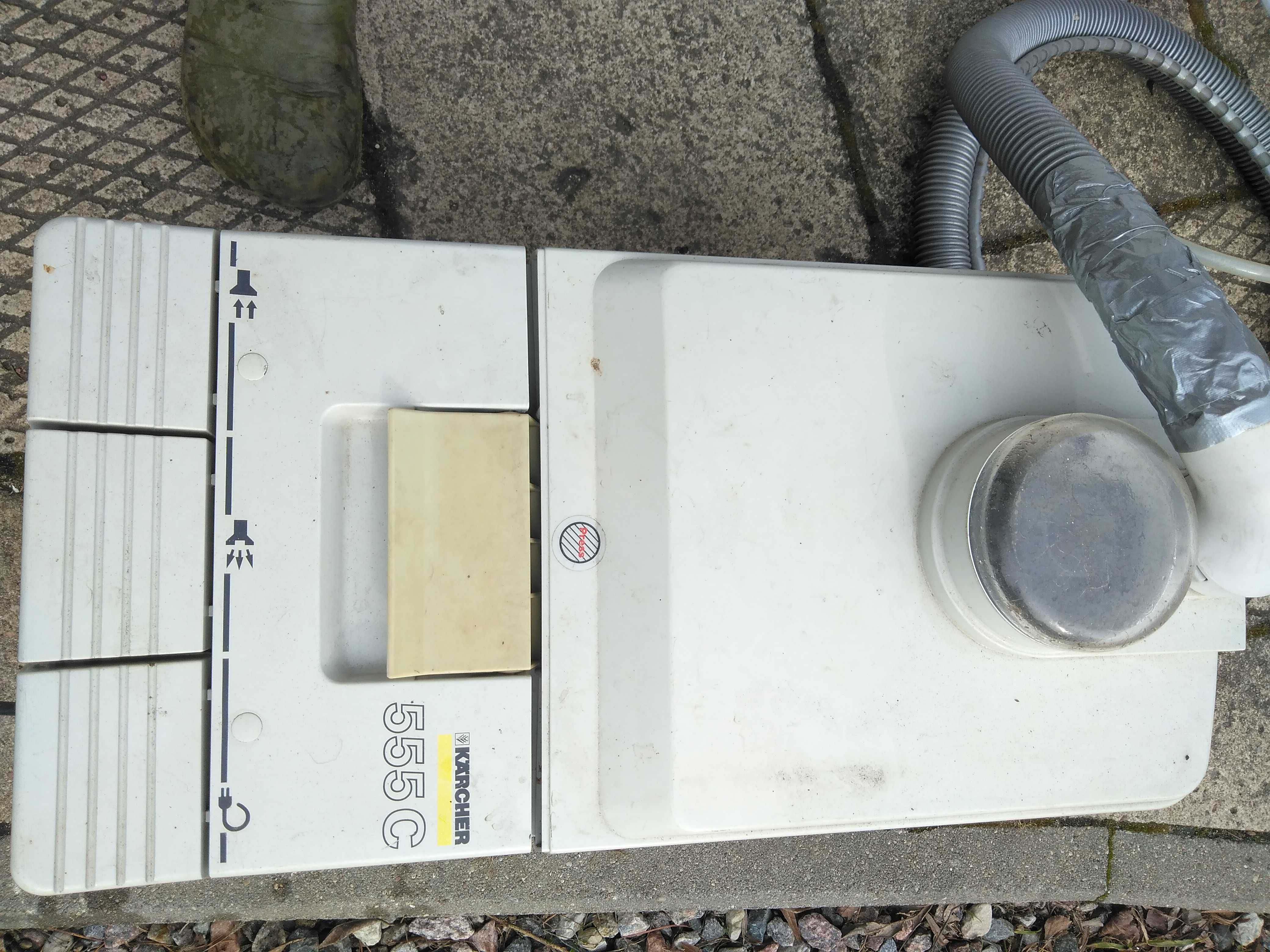 odkurzacz piorący karcher  555 c