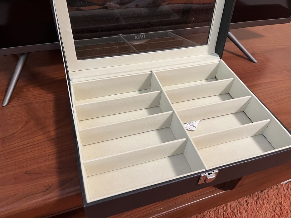 Футляр для окулярів