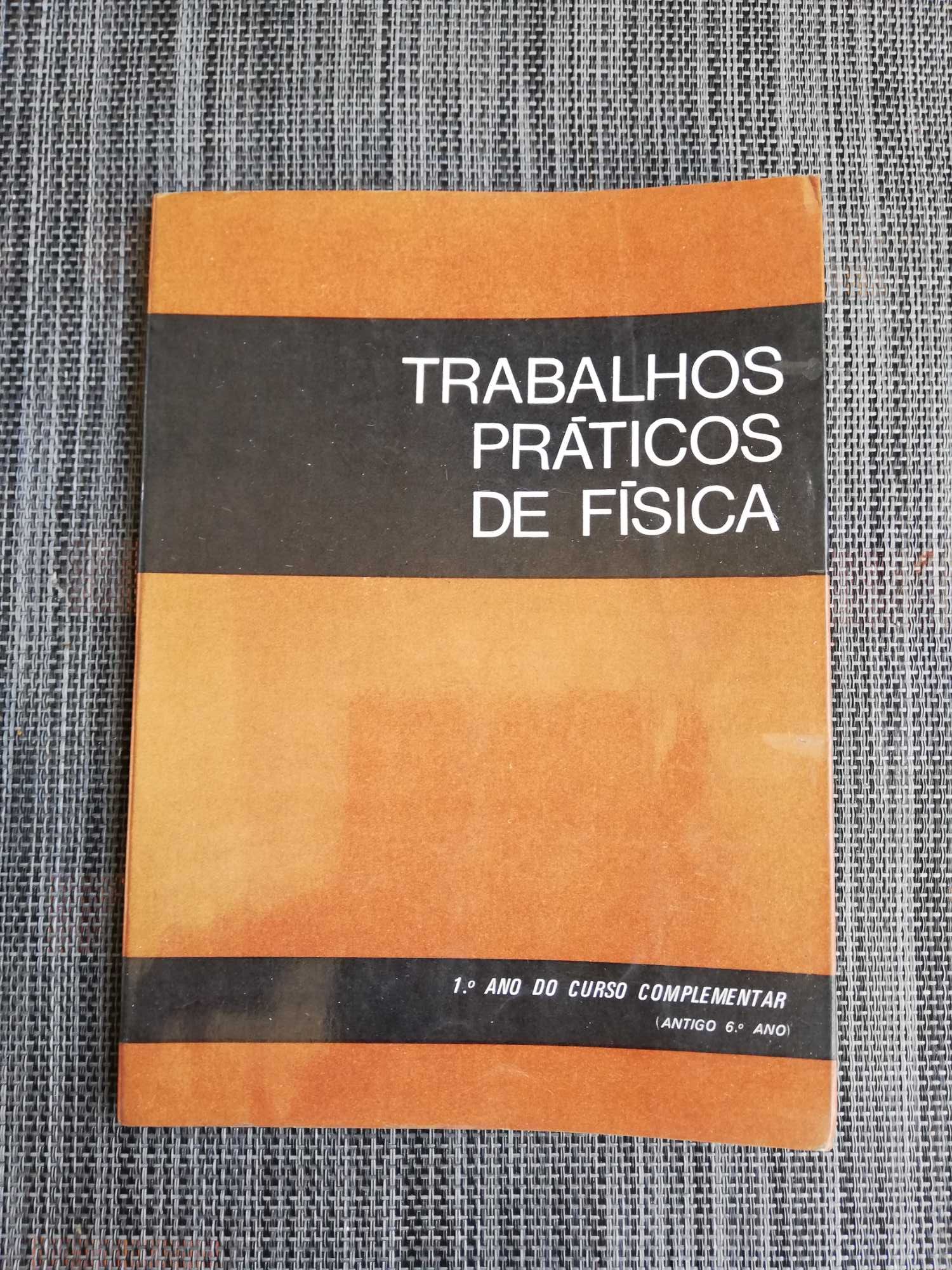 Trabalhos Práticos de Física