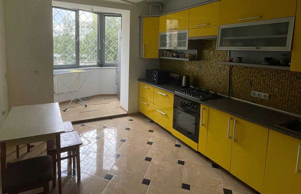 Оренда окремих кімнат 16 м.кв. та 27 м.кв. у новобудові.