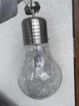 Lampa wielka żarówka