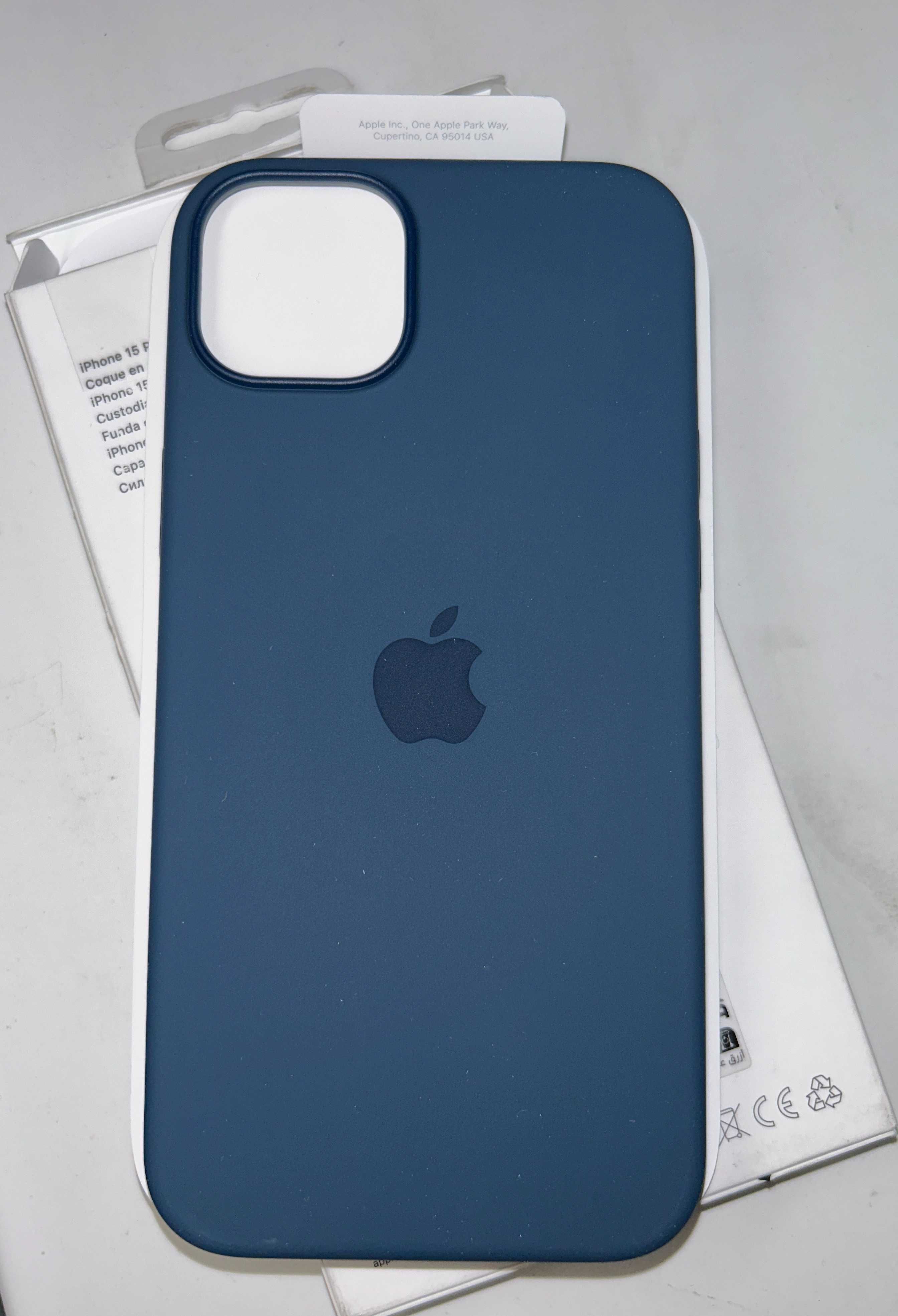 Чехол Apple для iPhone 15 Plus оригинал