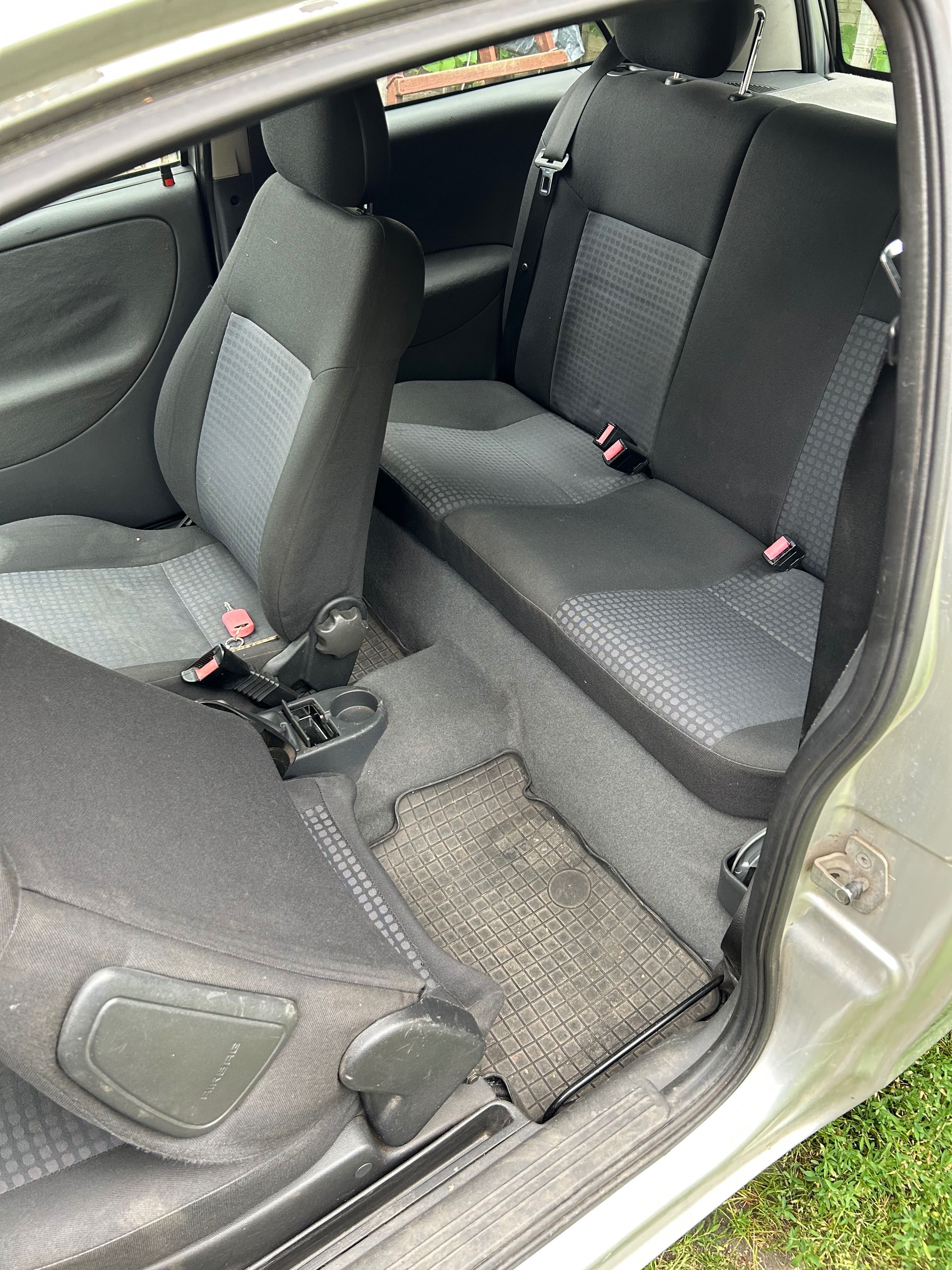 Opel Corsa C 1.0 uszkodzony