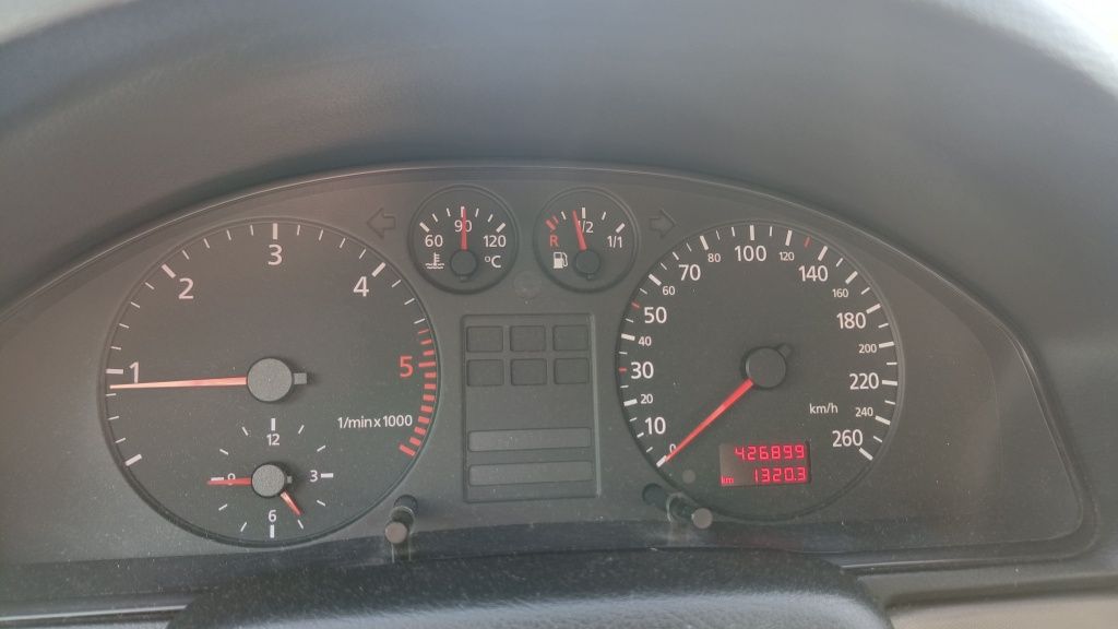 Audi a4b5 1.9 TDI 90km ahu