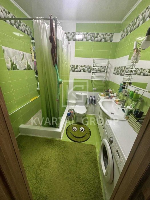 БЕЗ КОМІСІЇ! ТаунХаус з ремонтом і меблями. ТОП локація