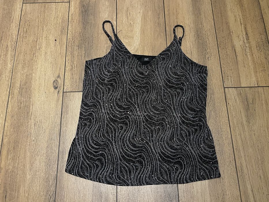 Top na ramiączkach bluzka F&F błyszcząca