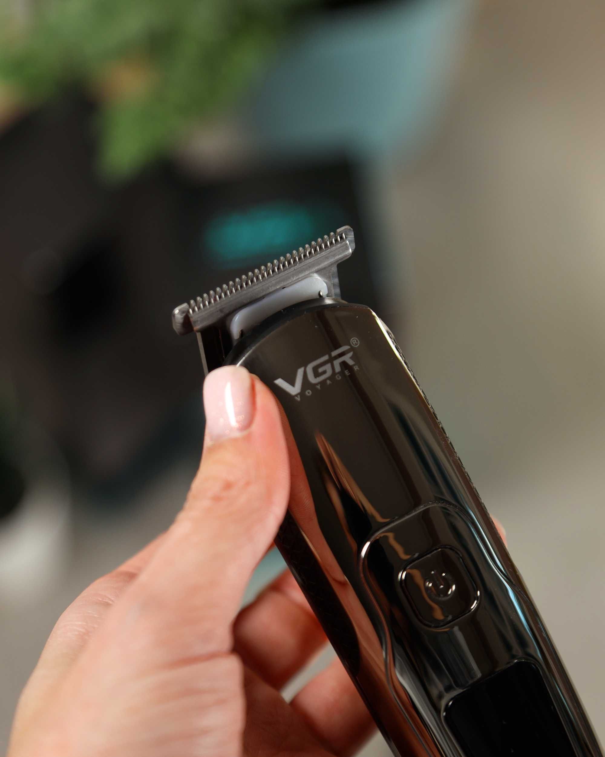 Професійний тример для стрижки VGR V-072