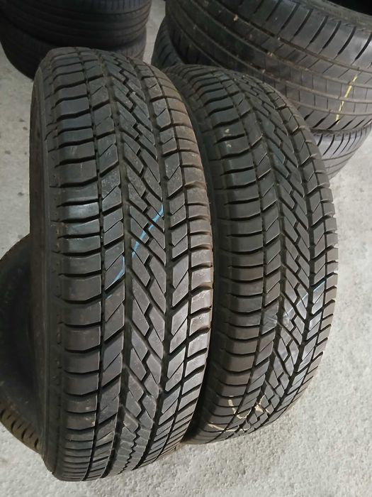 4 Pneus 175/80R14 seminovos