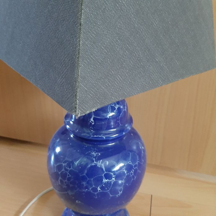porcelanowa piękna lampka