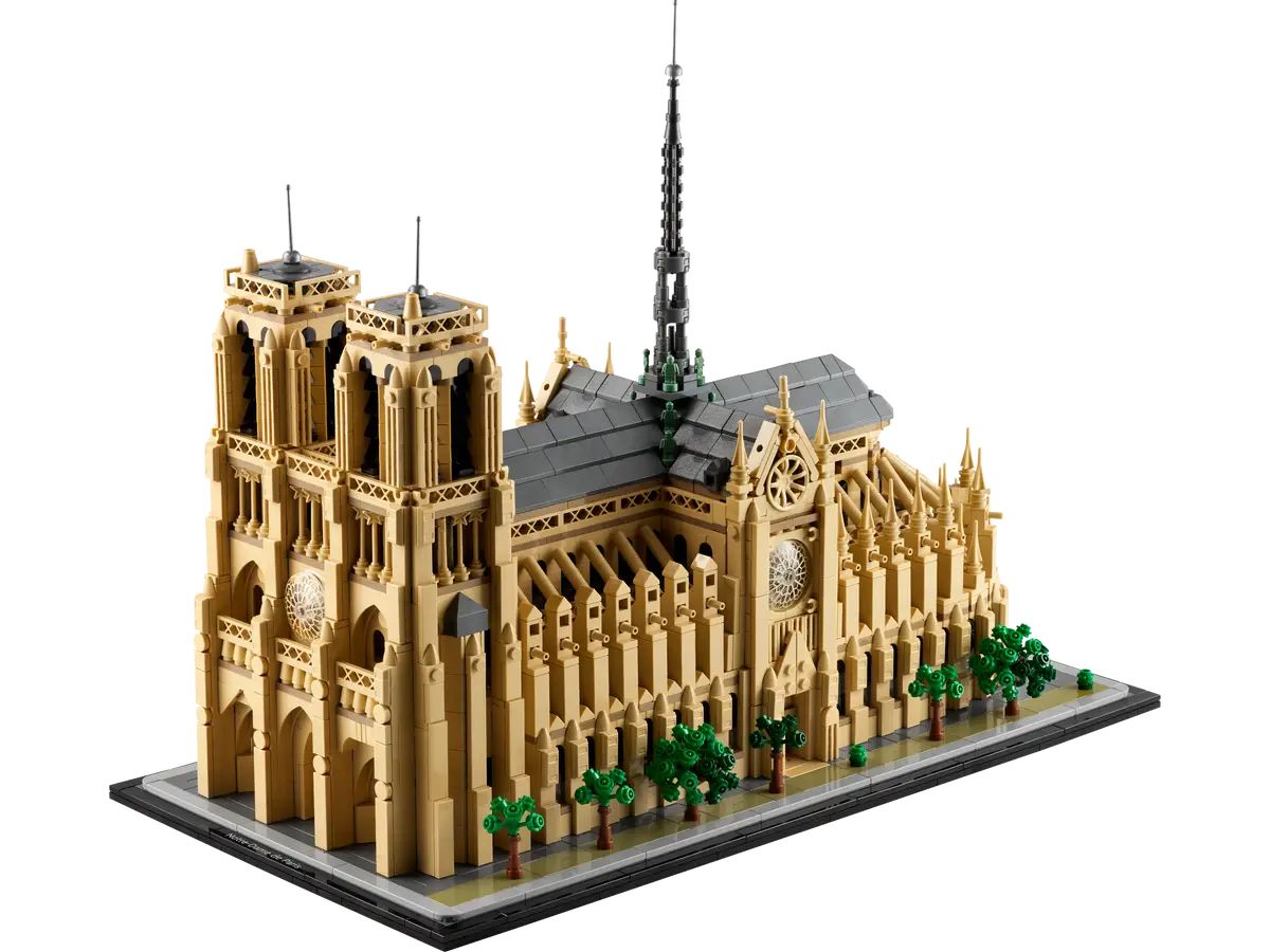 LEGO Architecture Notre-Dame w Paryżu 21061