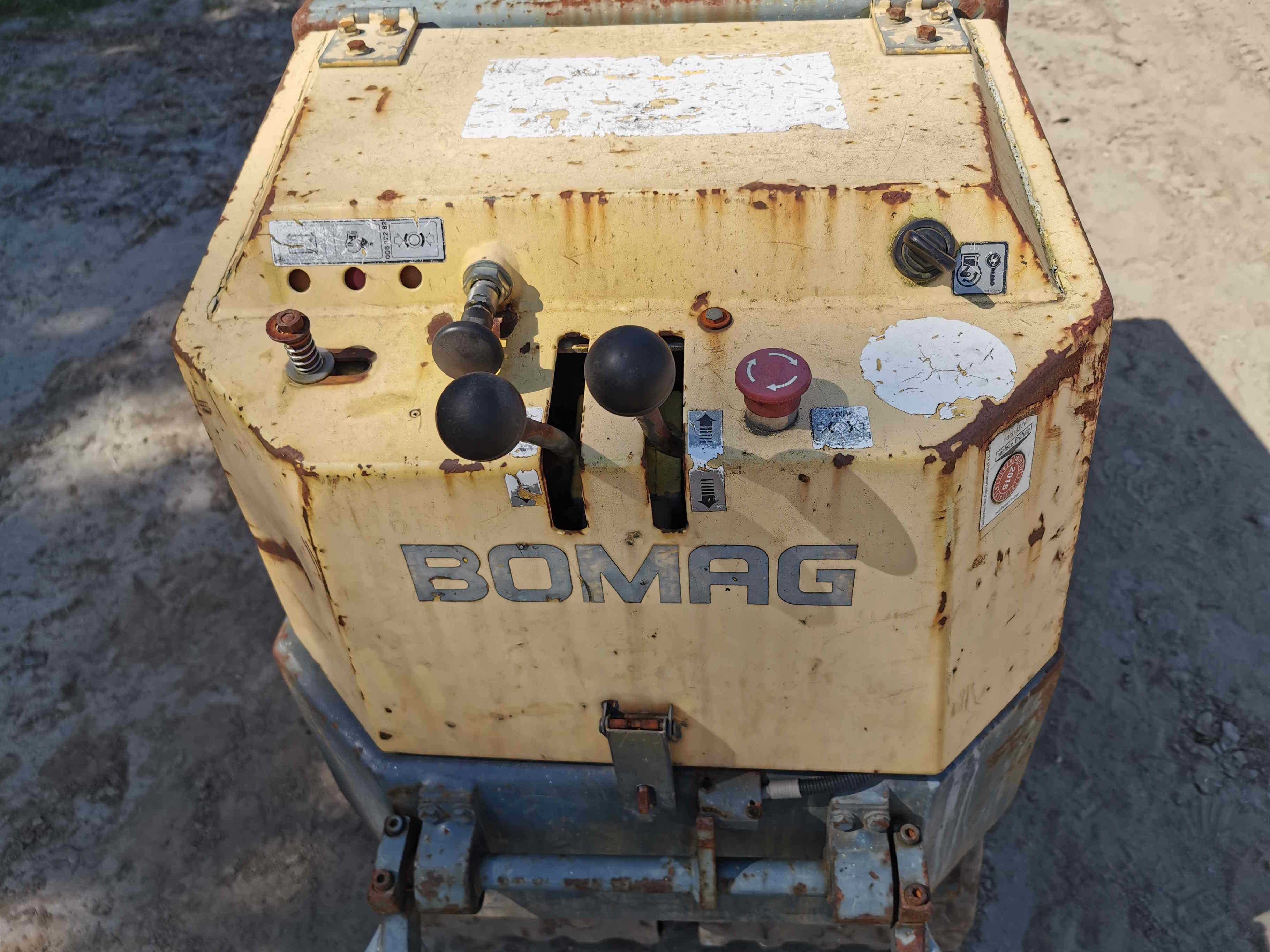 Walec Bomag 85 T  Okołkowany