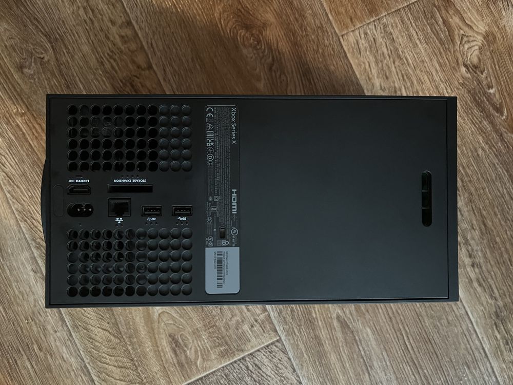 Продам Xbox series X/ обміняю на Eco Flow