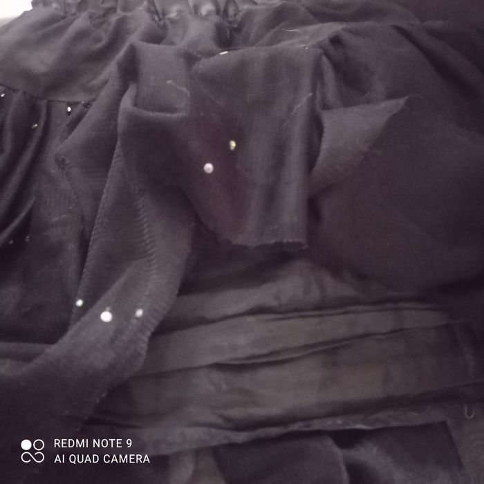 Śliczna czarna tiulowa spódniczka 5.10.15 rozm 122/128