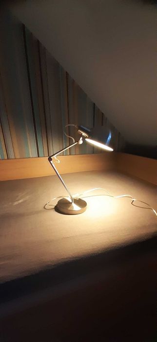 Lampka biurkowa metalowa