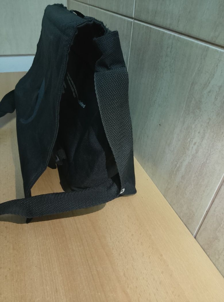 Torba na ramię laptopa dokumenty 36x26x10 cm