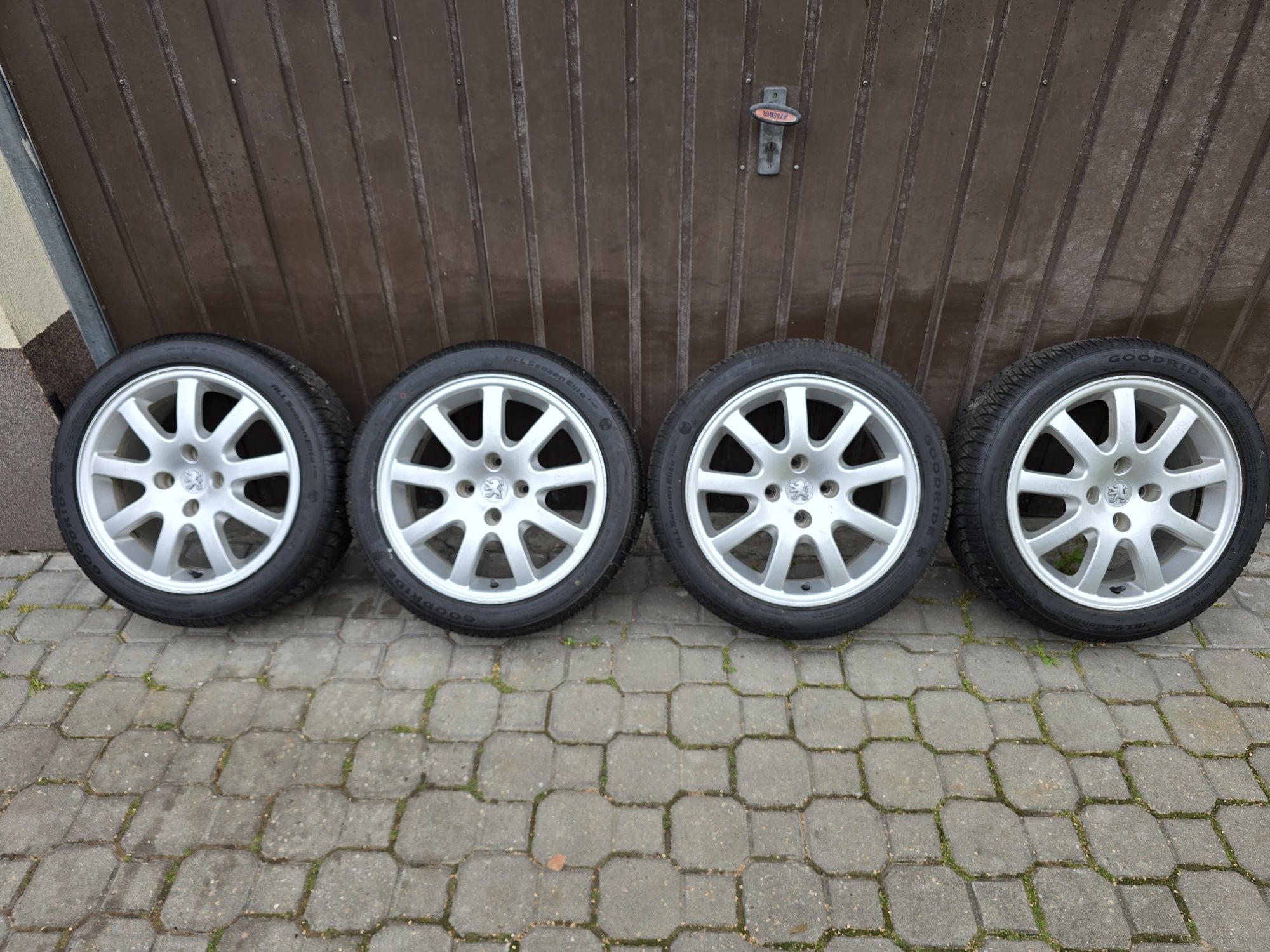 Felgi z oponami 205/45R16 Peugeot 206 4x108 Partner 207 C2 C3 Berlingo