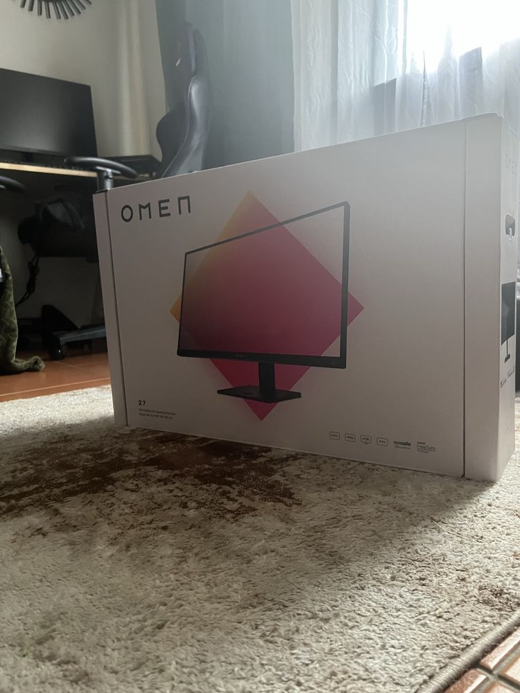 Omen 27' FHD 165HZ IPS gamming monitor