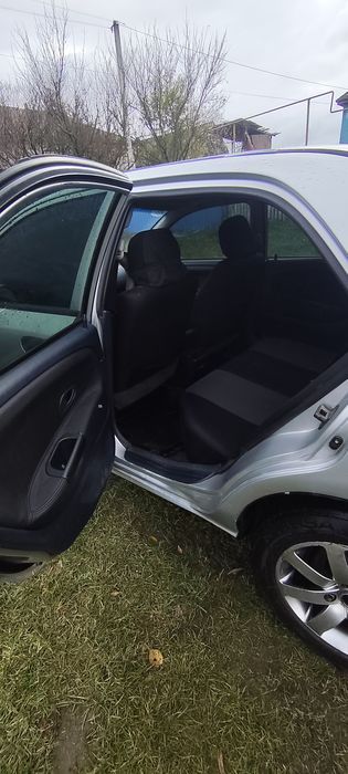 Продам Mitsubishi Carisma