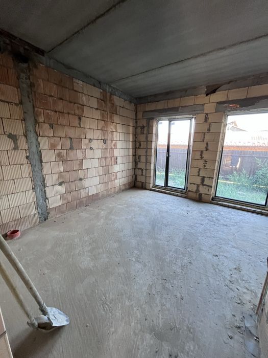 Таунхауси біля Бучанського парку !