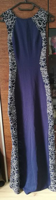 Długa sukienka LIPSY LONDON