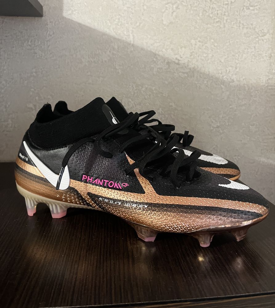 Size: 40/ Nike Phantom GT 2 2022 World Cup Boots Leaked