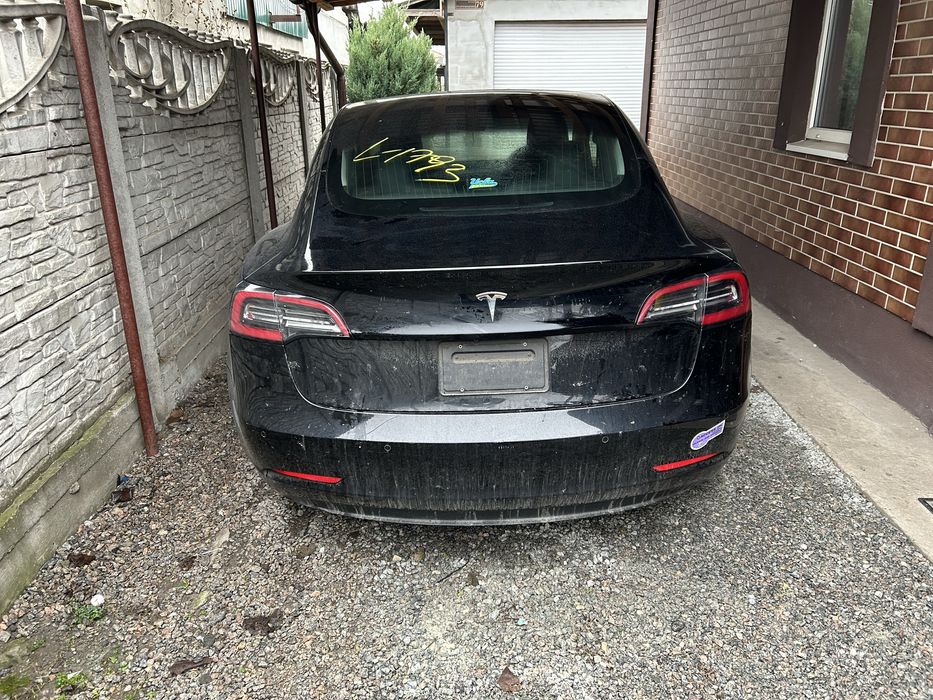 Тесла Модель 3 2019г