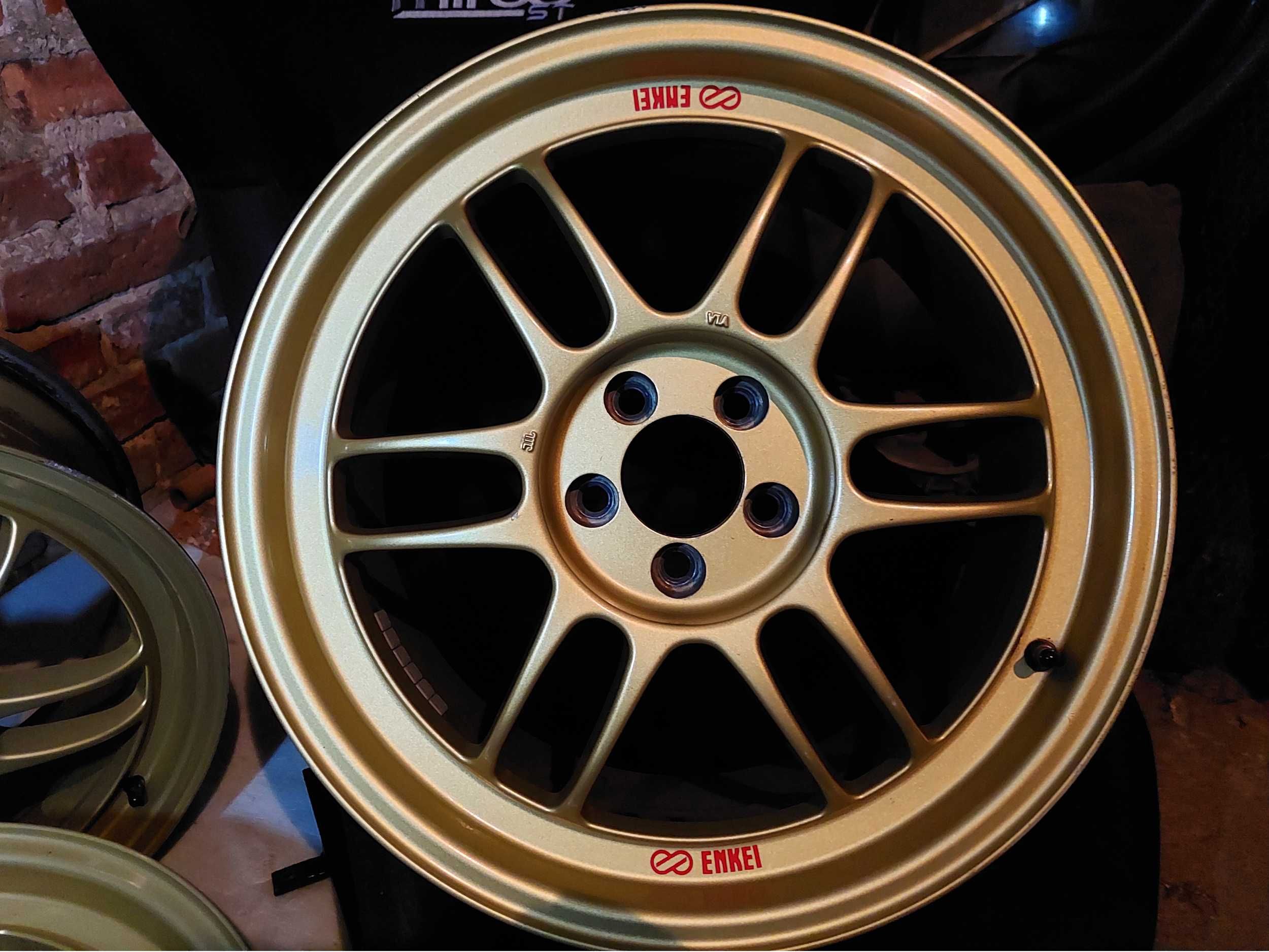 Felgi Enkei RPF1 17x8J ET45 5x100 TOYOTA SUBARU