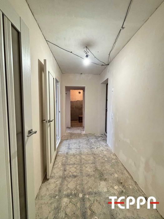 Продаж 2-кімнатної квартири під чистову обробку