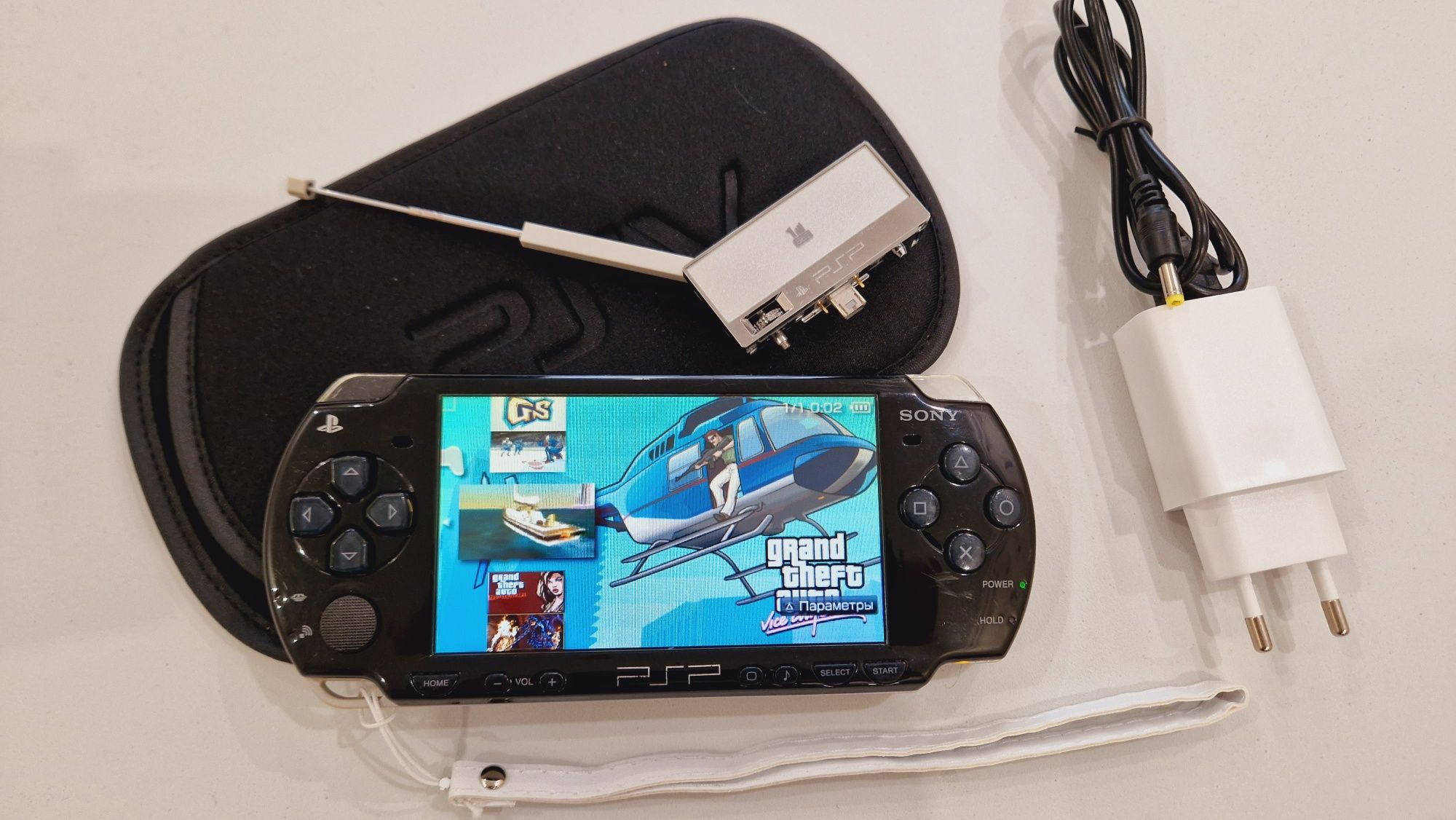 Sony PSP  64гиг 130игр+чехол!