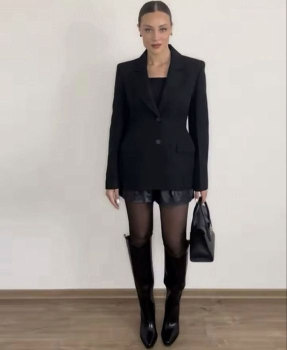 Трендовий приталений піджак