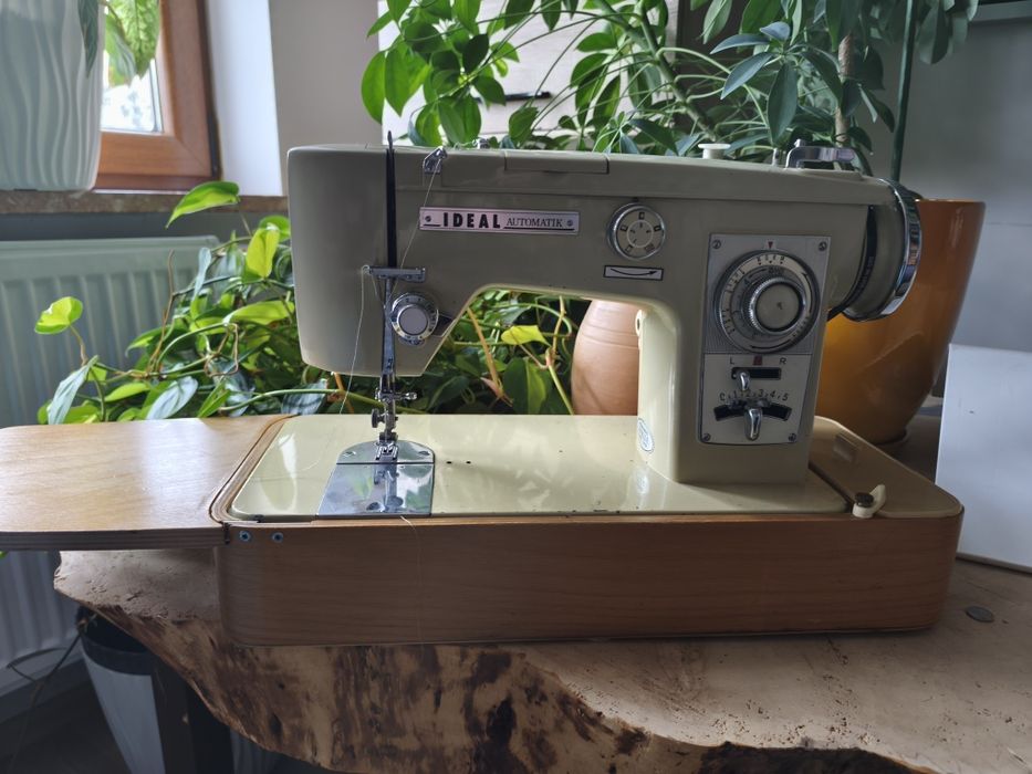 Sprzedam maszynę do szycia ideal automatic