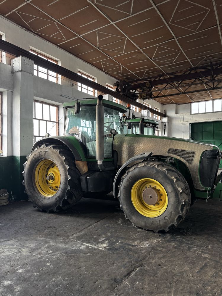 Трактор John Deere 8420