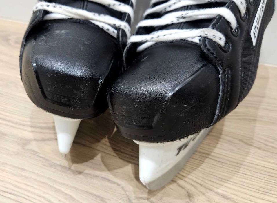 Łyżwy Bauer SPRO supreme r.43