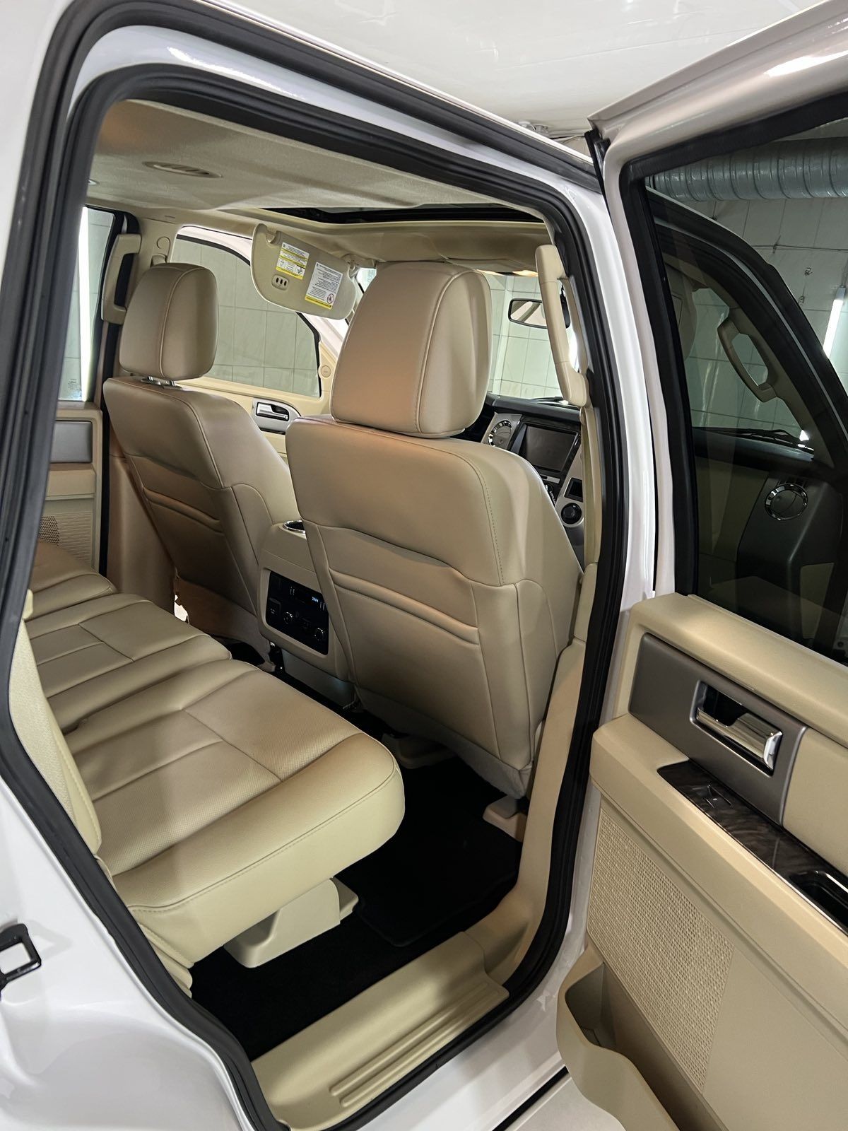 Продам Ford Expedition 2015