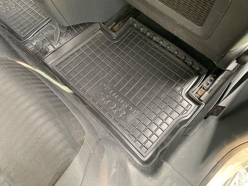 Резиновые коврики в салон Peugeot 301 307 308 408 508 3008